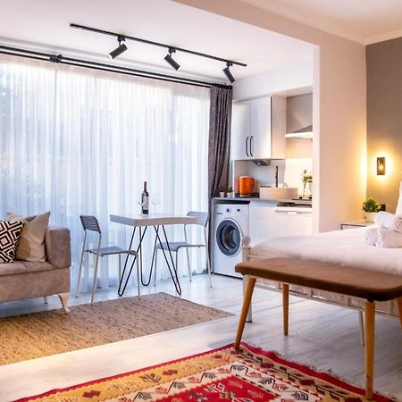 Invigorating Studio Flat Near Kordon In Alsancak Lejlighed Izmir Eksteriør billede